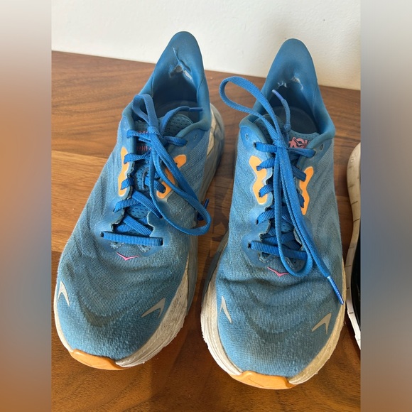 Two Pairs. Hoka Bondi & Nike Free - Picture 3 of 5